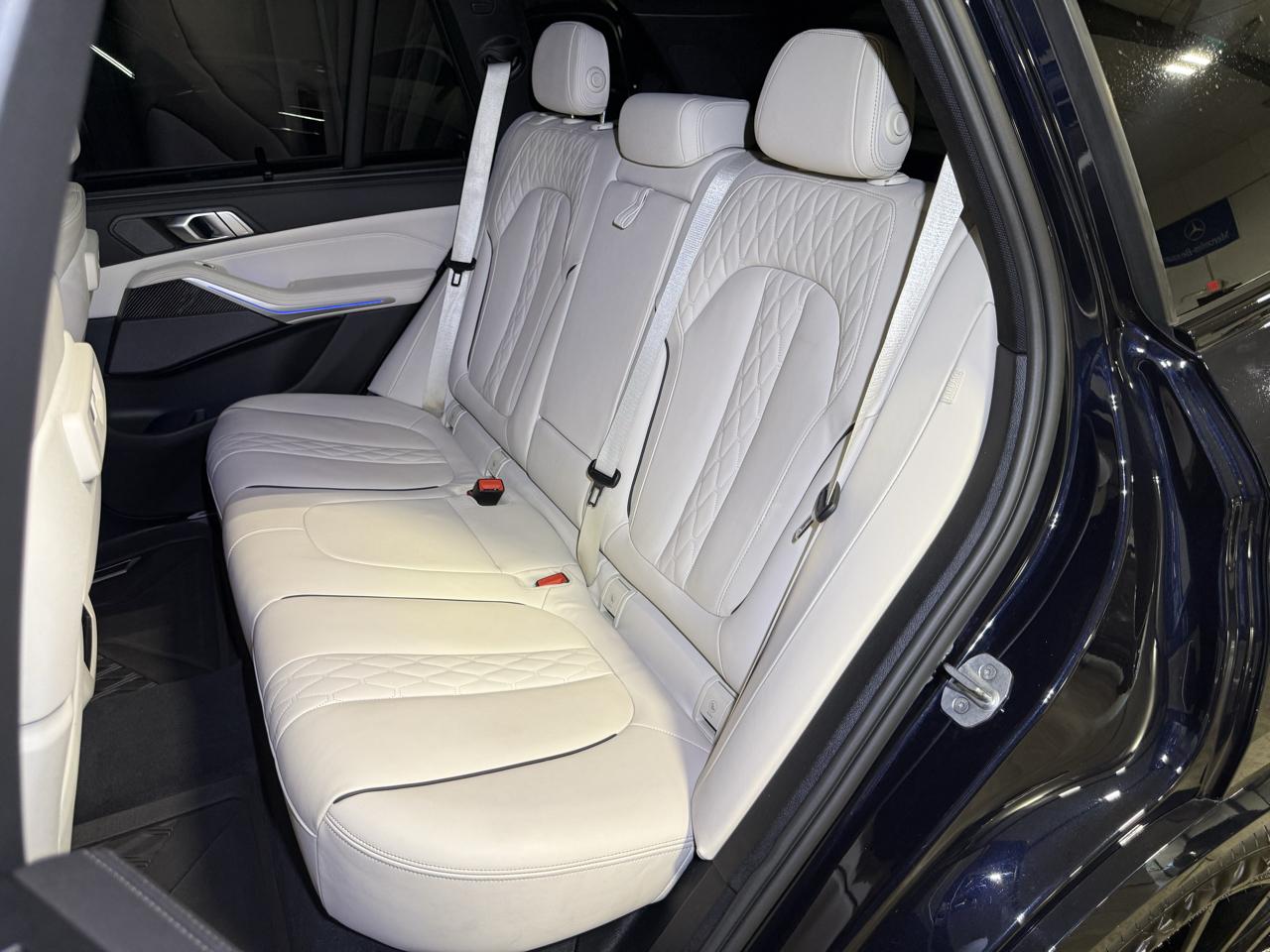 BMW X5 M50i 2022