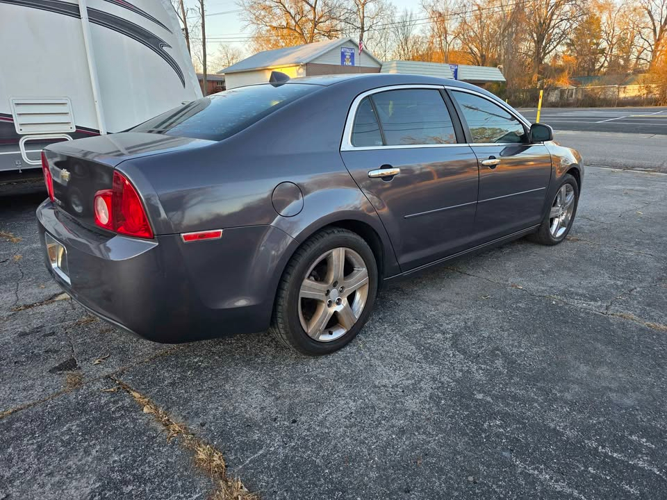 Chevrolet Malibu 1LT 2012