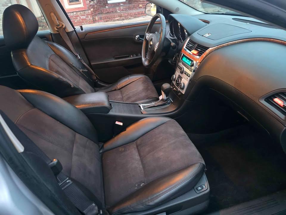 Chevrolet Malibu 2LT 2012