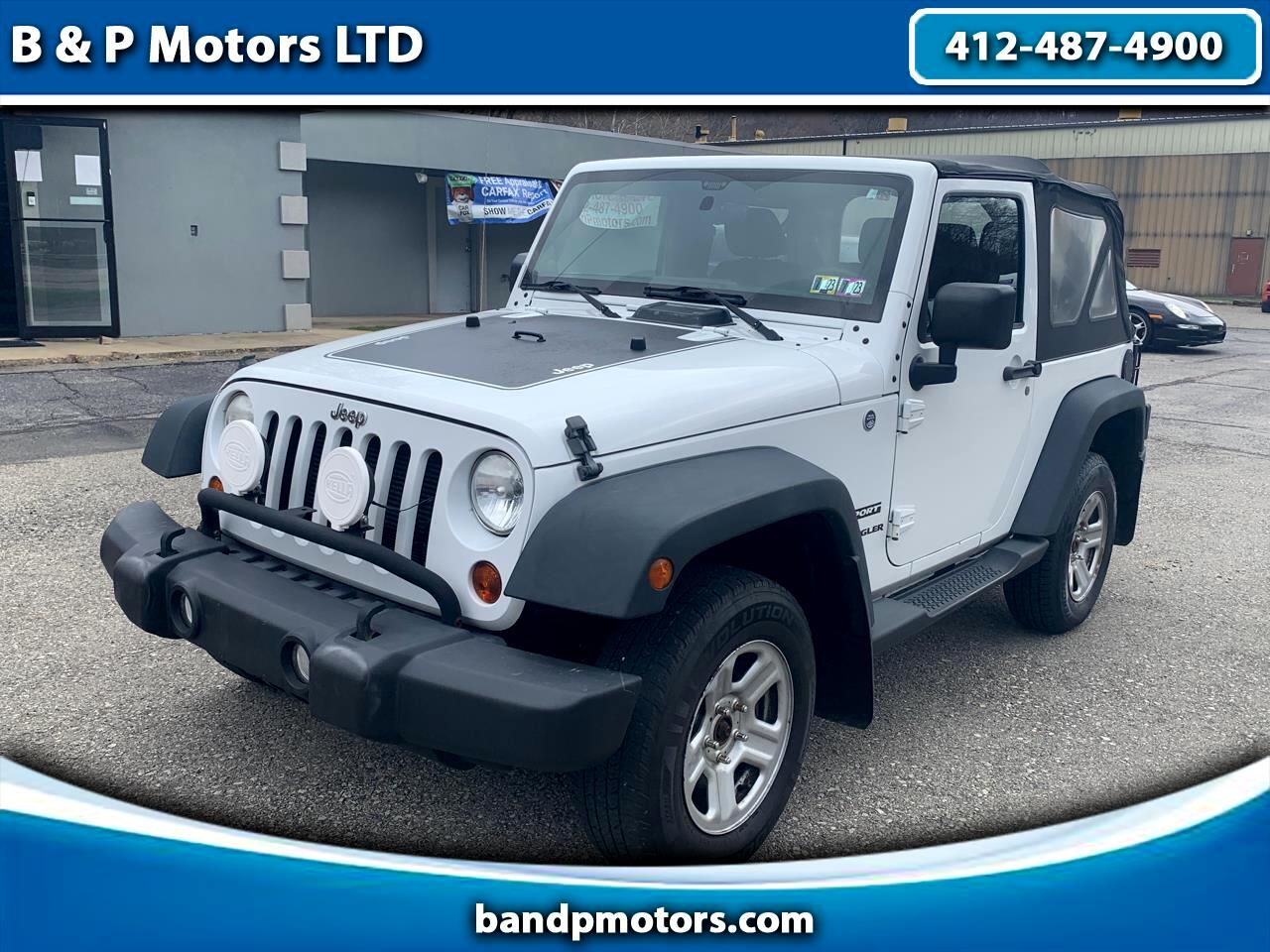 Jeep Wrangler 4WD 2dr Freedom Edition 2013