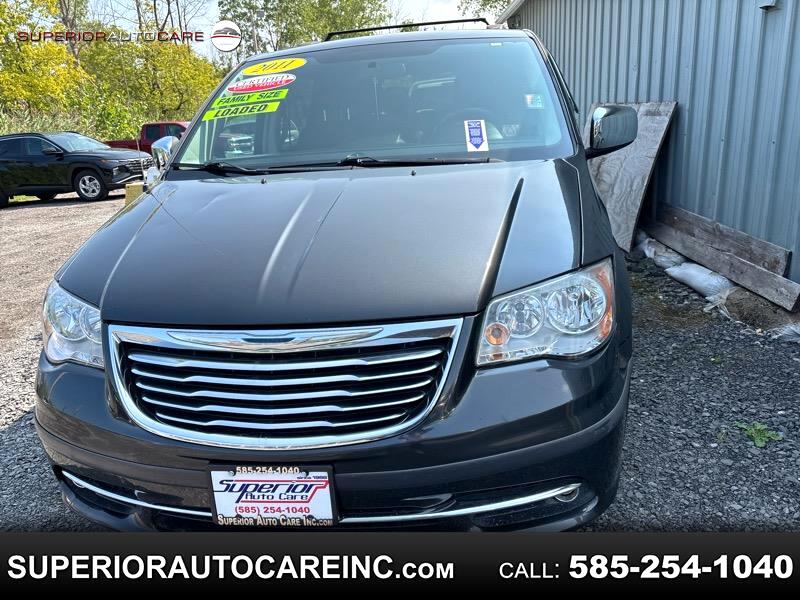 2011 Chrysler Town & Country Touring