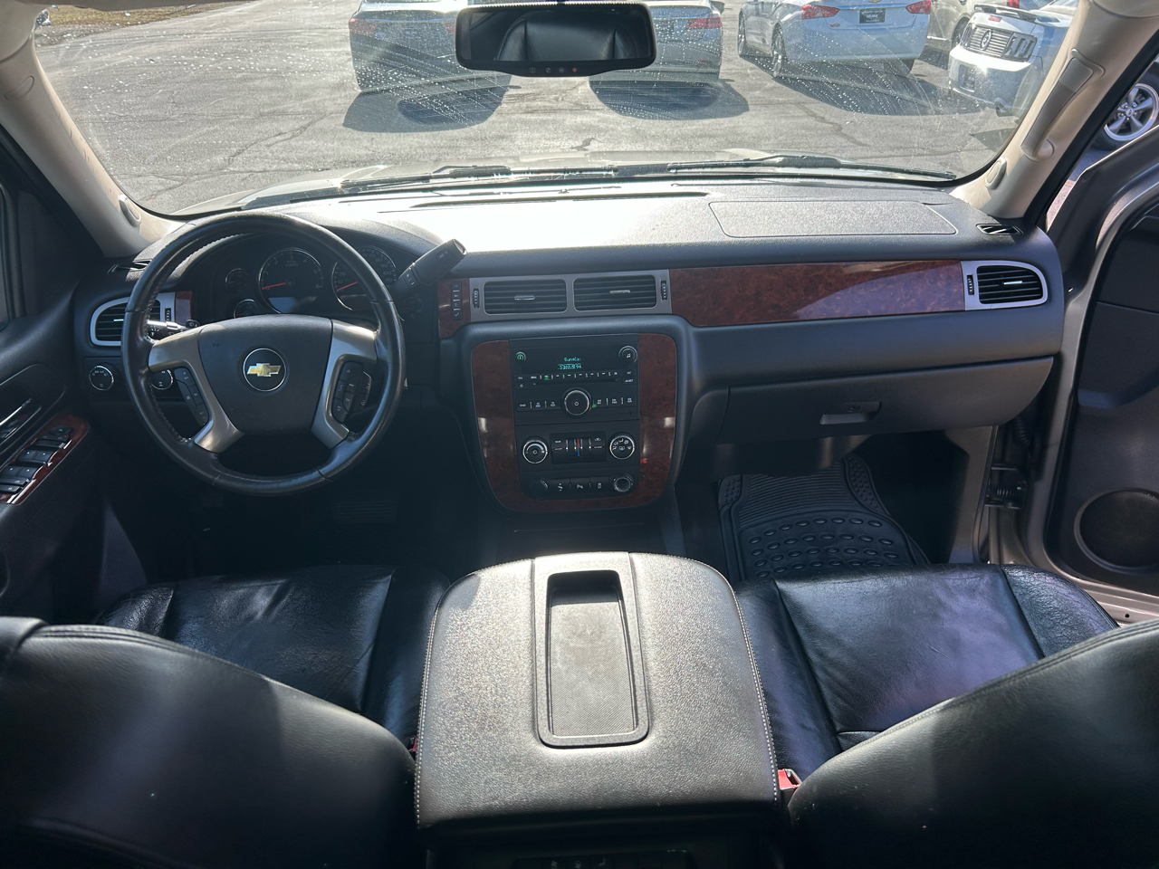 Chevrolet Tahoe  2012