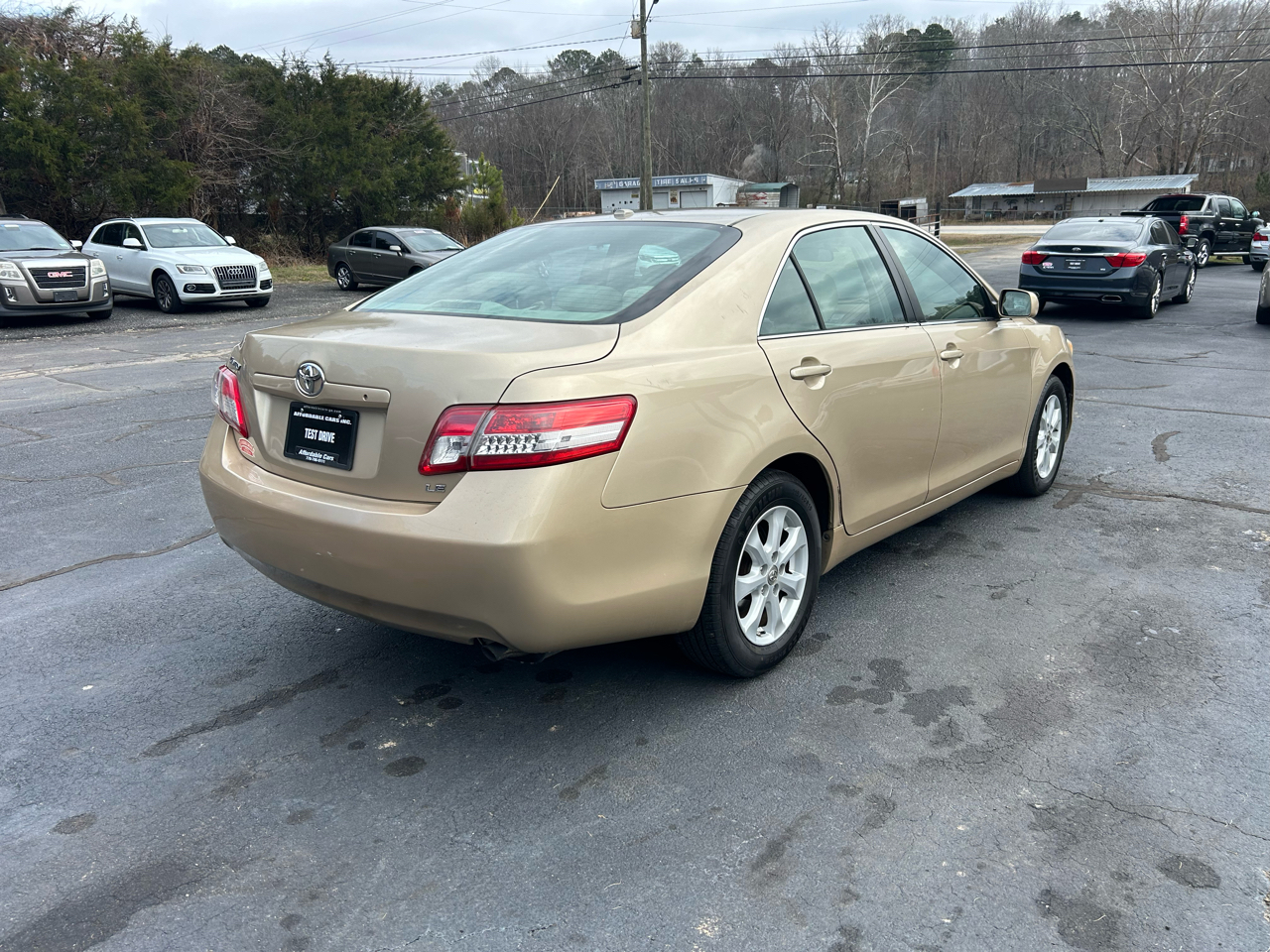 Toyota Camry Base 2011