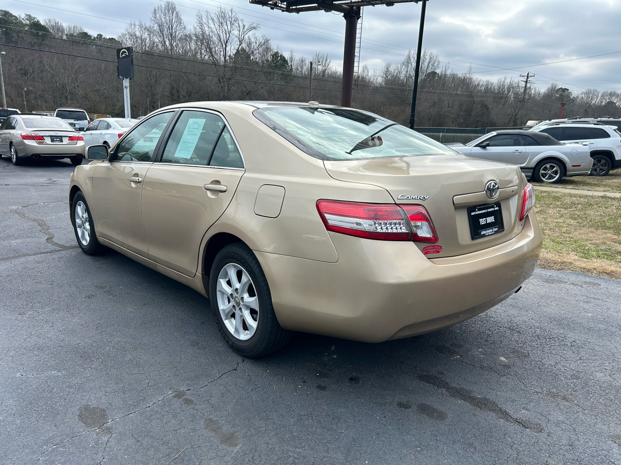Toyota Camry Base 2011