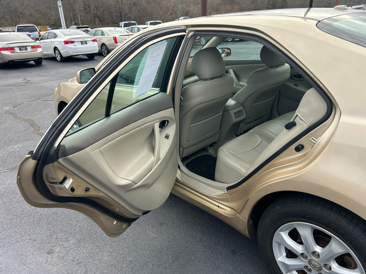 Toyota Camry Base 2011