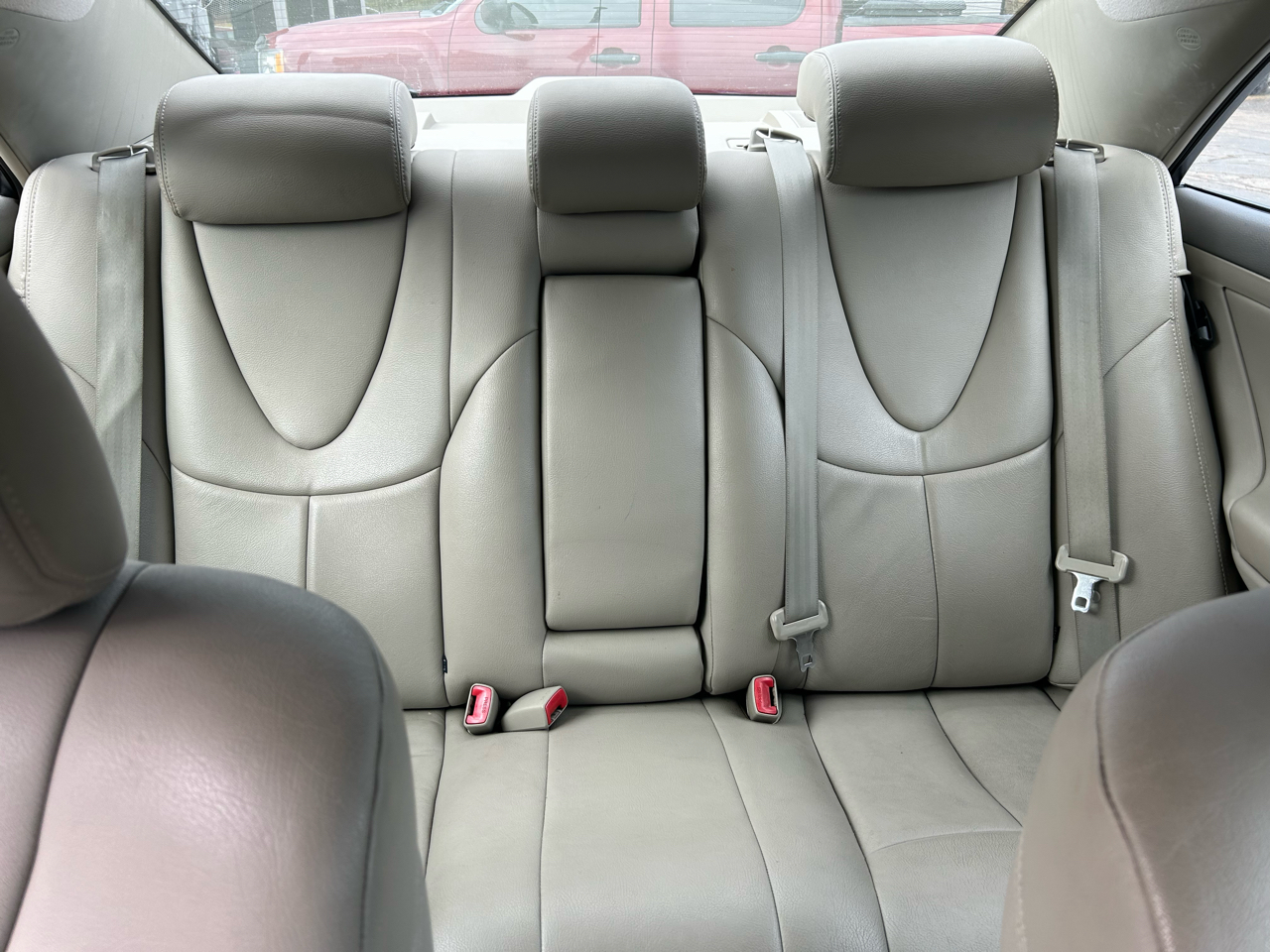 Toyota Camry Base 2011