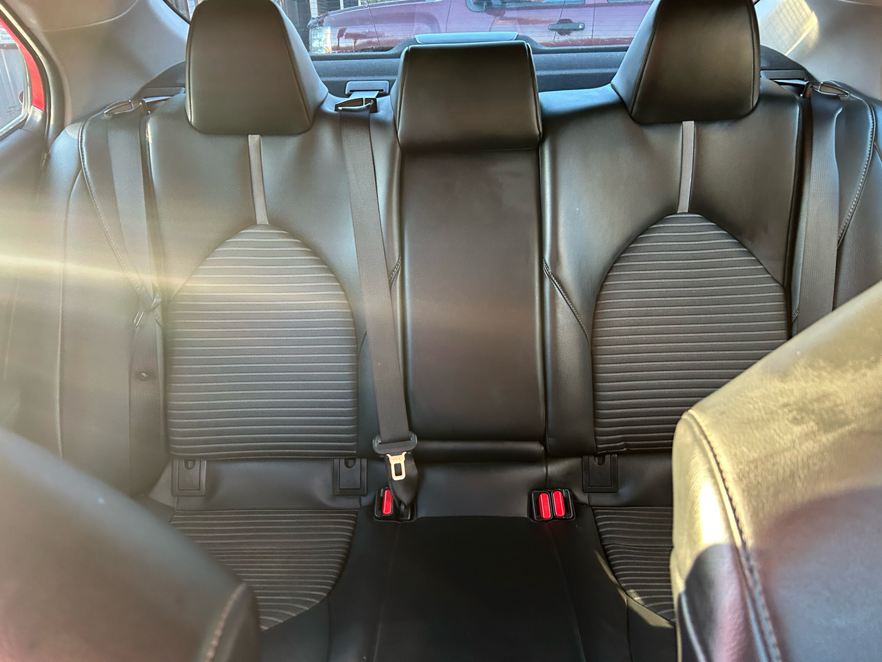 Toyota Camry SE 2020