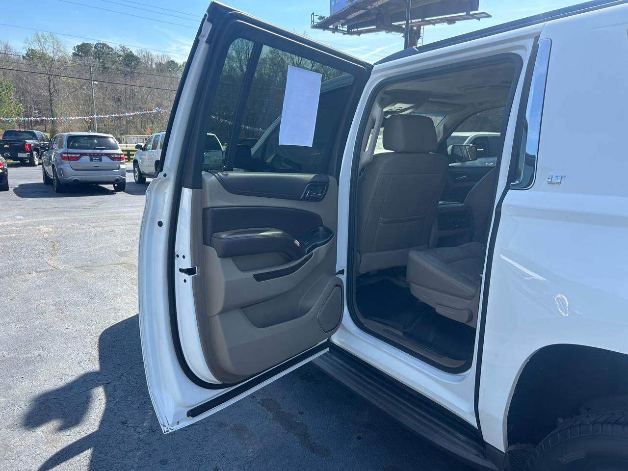 Chevrolet Suburban LT 2WD 2016