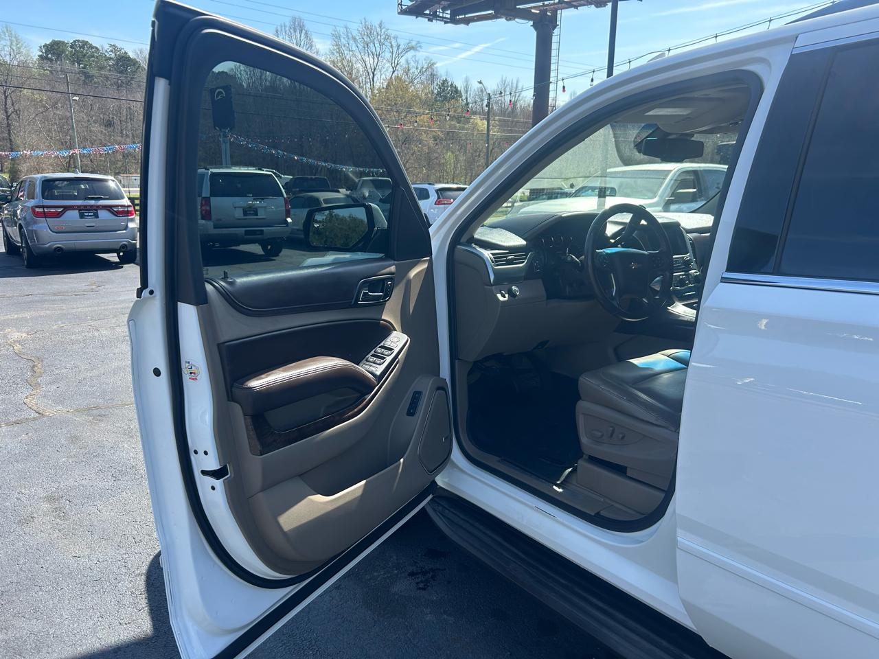 Chevrolet Suburban LT 2WD 2016