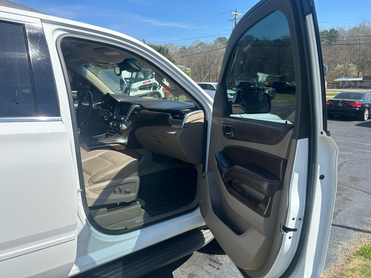 Chevrolet Suburban LT 2WD 2016