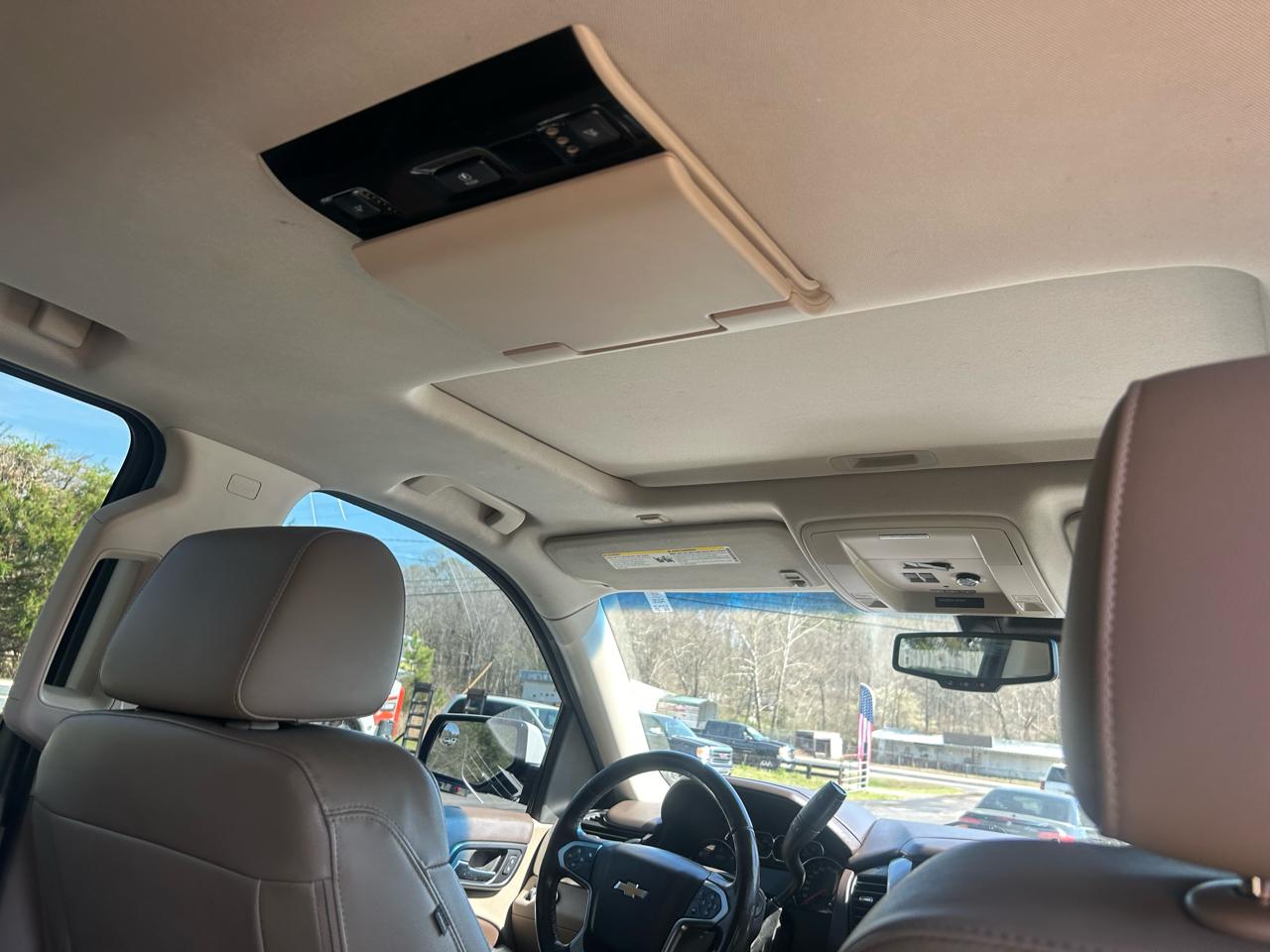 Chevrolet Suburban LT 2WD 2016