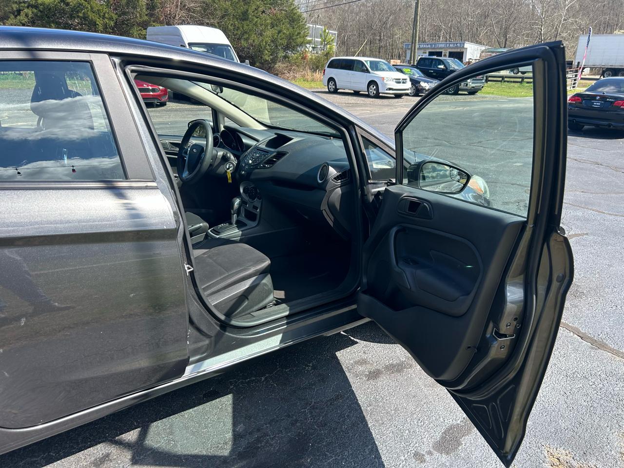 Ford Fiesta SE Sedan 2019