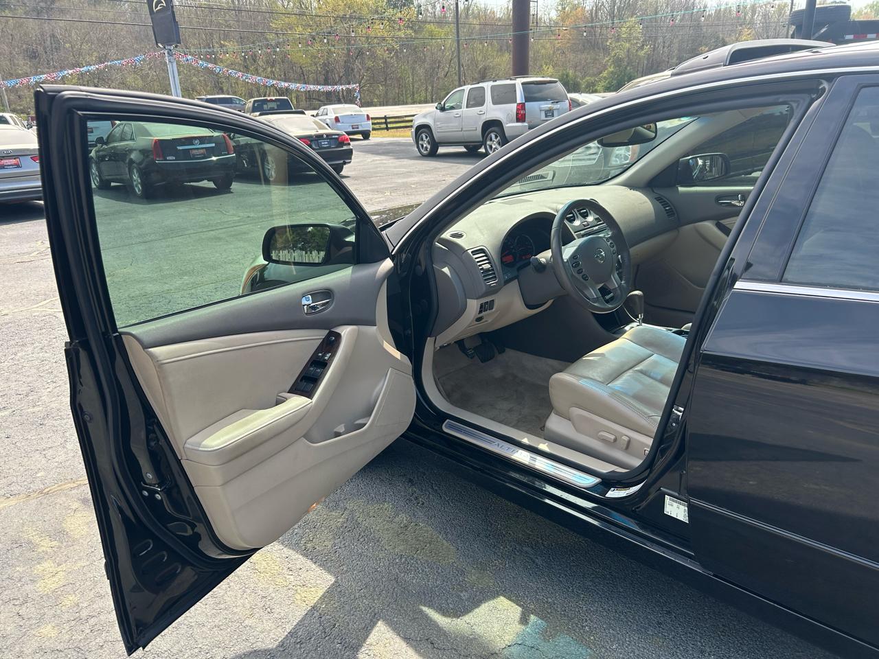 Nissan Altima SR 2012