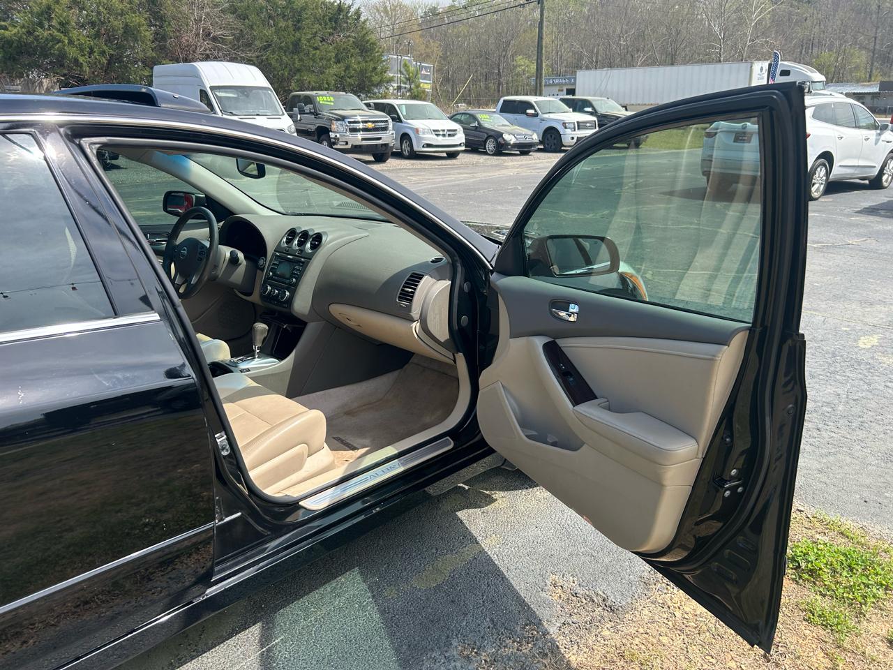 Nissan Altima SR 2012