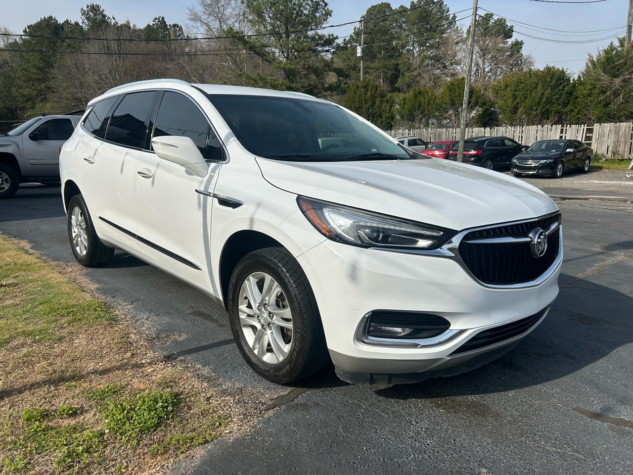 Buick Enclave  2020