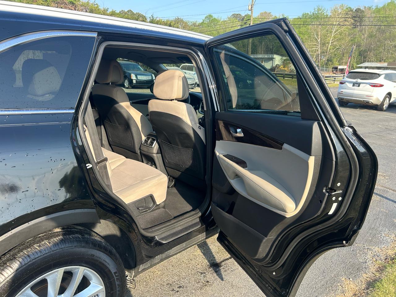 Kia Sorento LX V6 2WD 2016