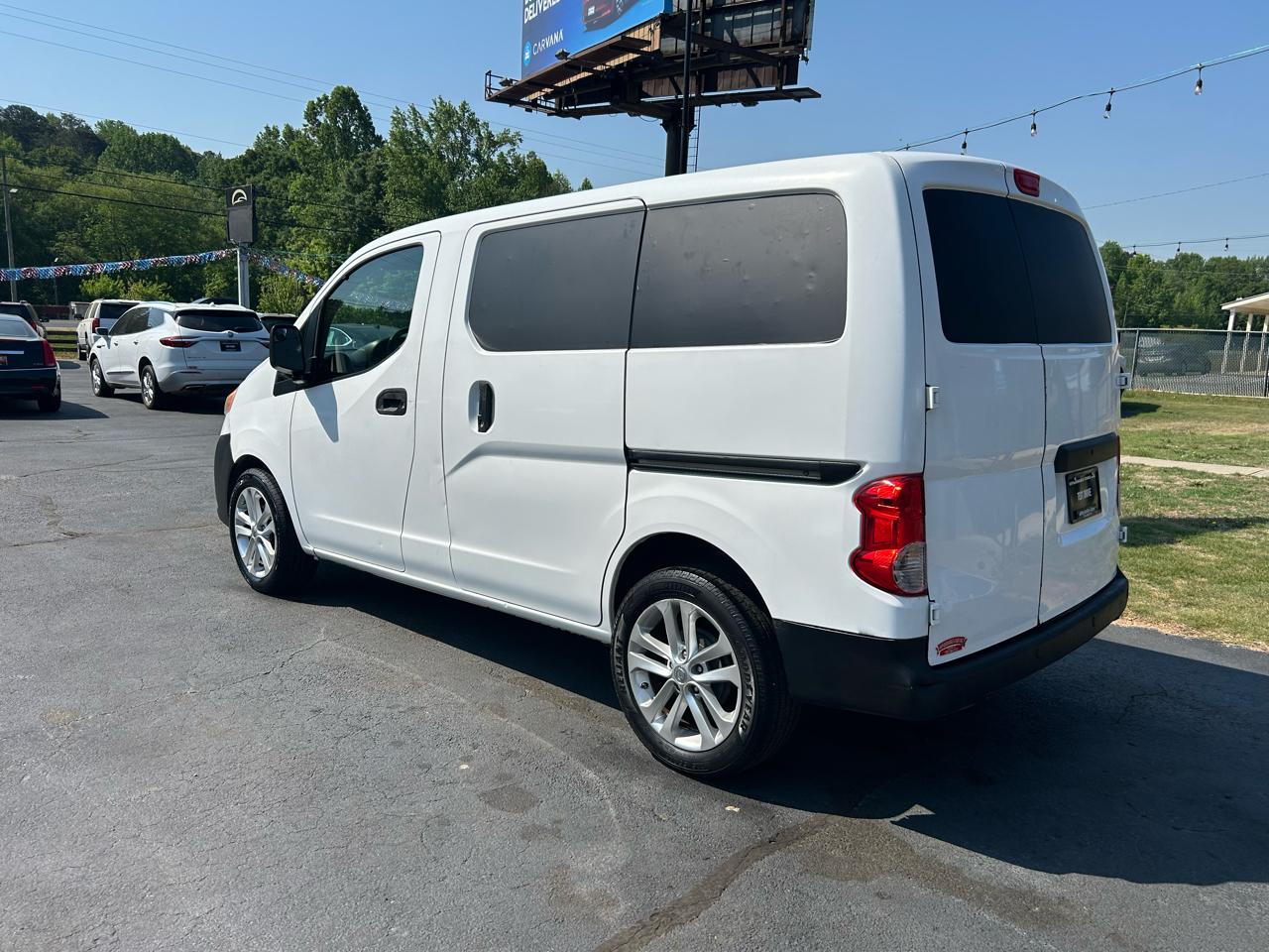 Nissan NV200 SV 2015