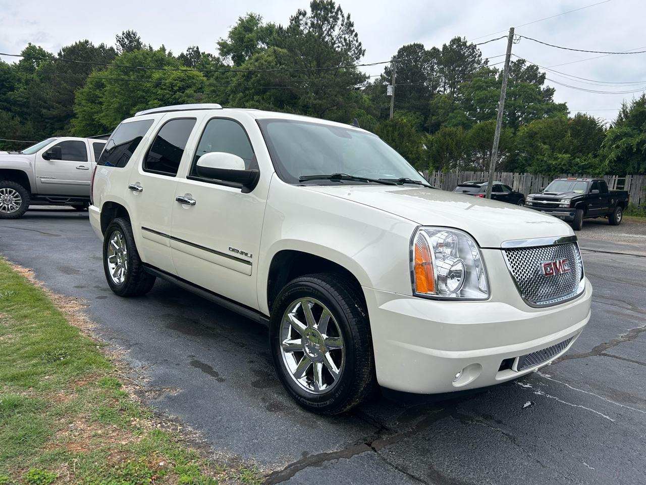 GMC Yukon Denali  2014