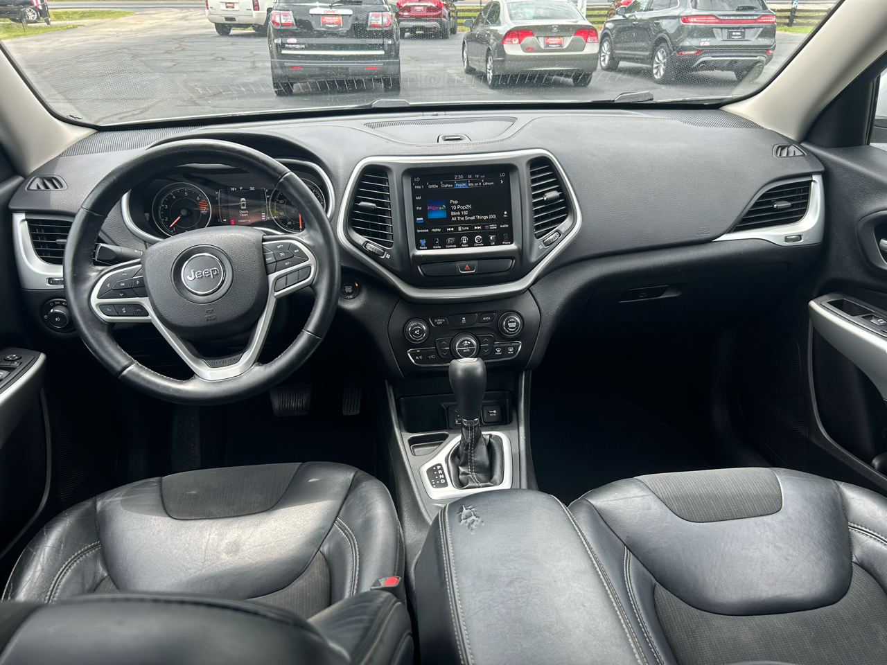 Jeep Cherokee  2018