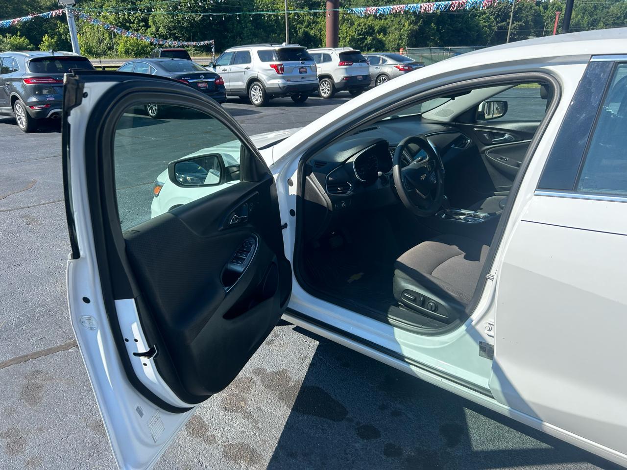 Chevrolet Malibu  2020