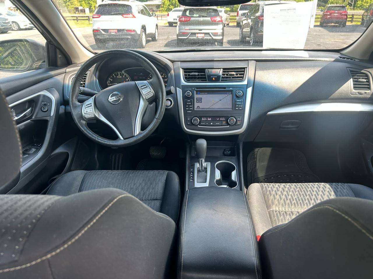 Nissan Altima  2017