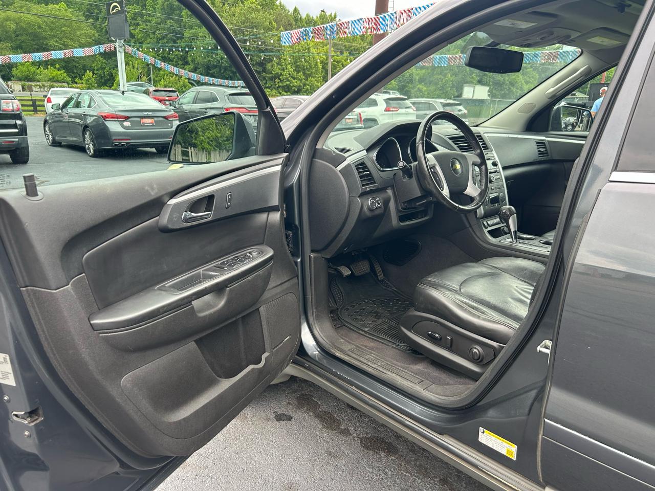 Chevrolet Traverse LT 2012