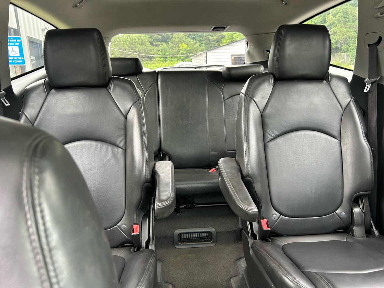 Chevrolet Traverse LT 2012