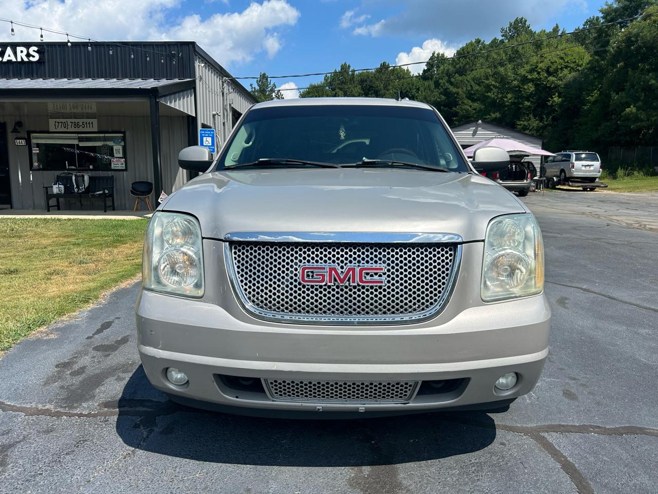 GMC Yukon Denali AWD 2007