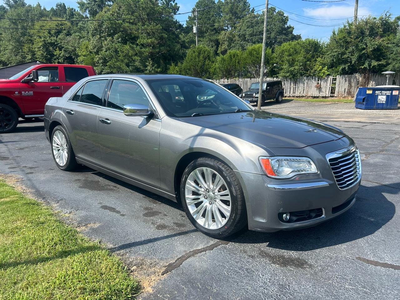 Chrysler 300  2012