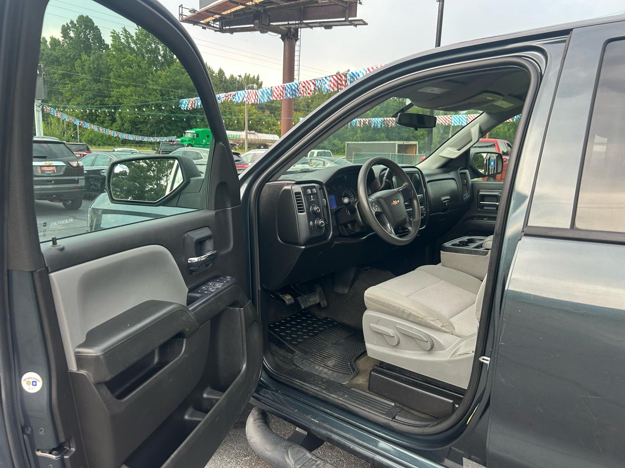 Chevrolet Silverado 1500  2018