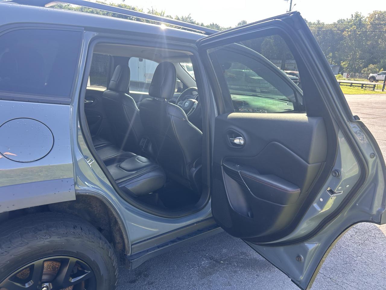 Jeep Cherokee  2014