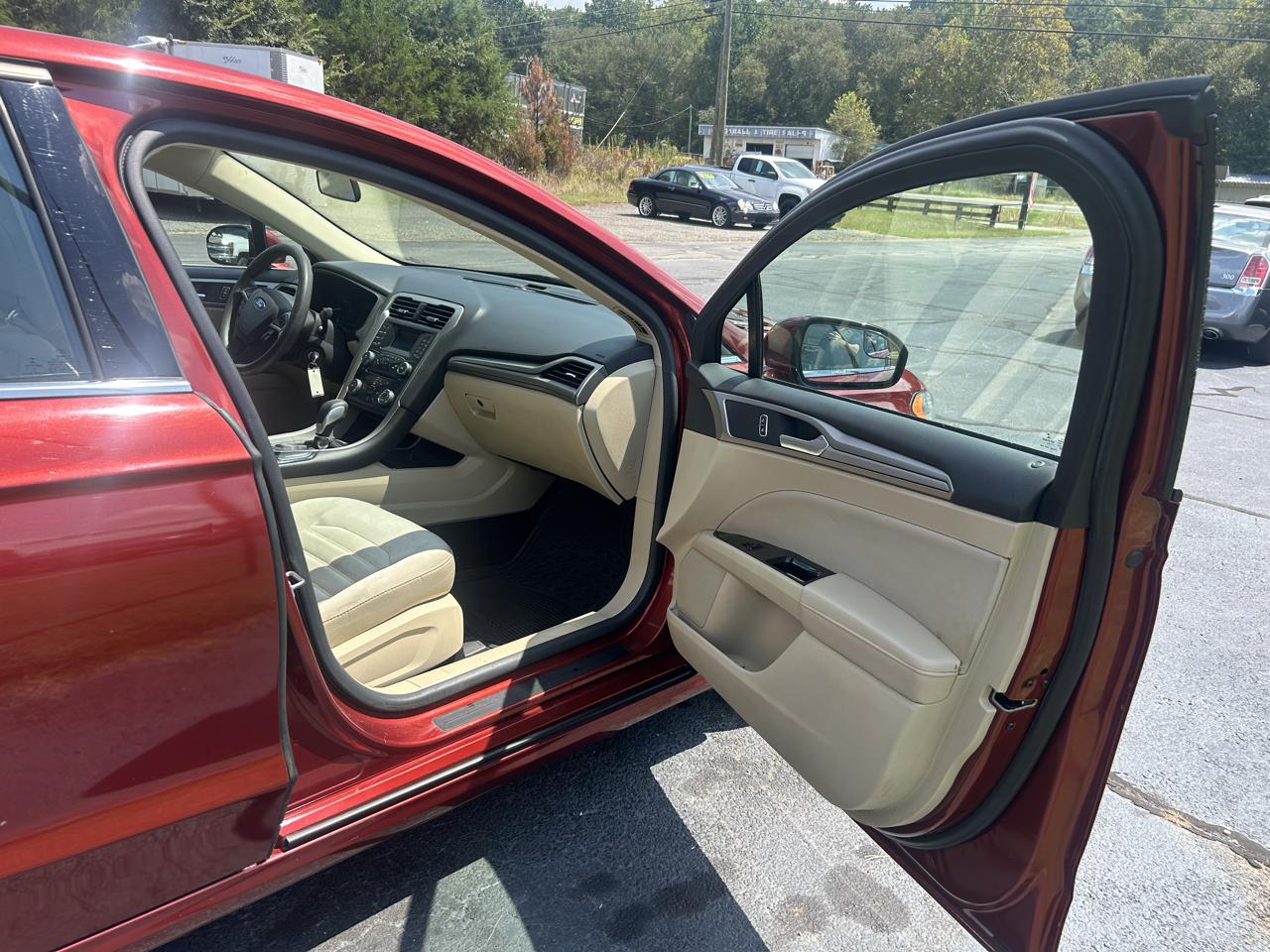 Ford Fusion  2014