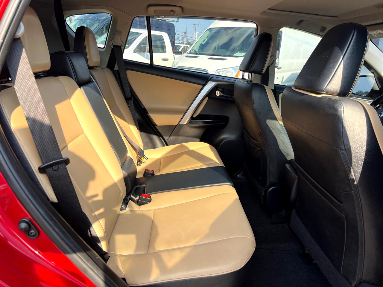 Toyota RAV4 Limited AWD 2016 Toyota RAV4 Limited AWD 2016