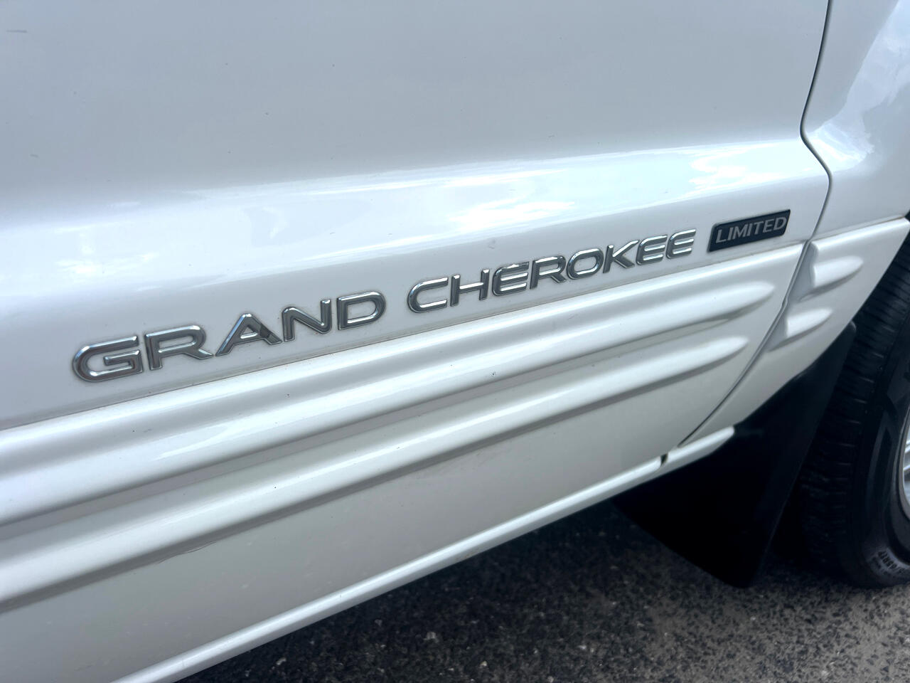 Jeep Grand Cherokee Limited 2WD 2004 Jeep Grand Cherokee Limited 2WD 2004