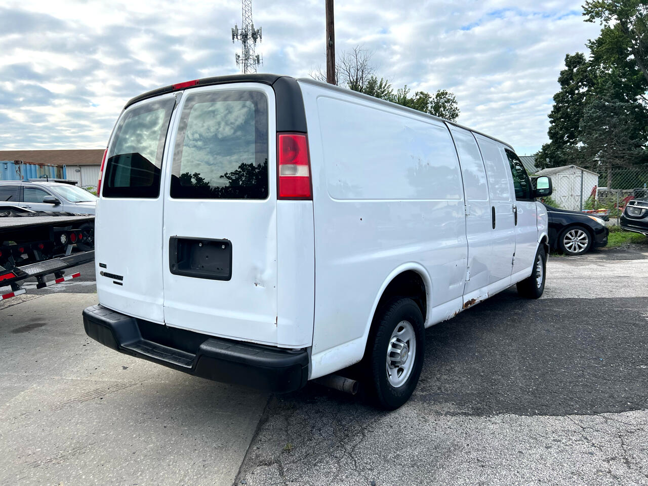 Chevrolet Express 2500 Cargo Extended 2011 Chevrolet Express 2500 Cargo Extended 2011