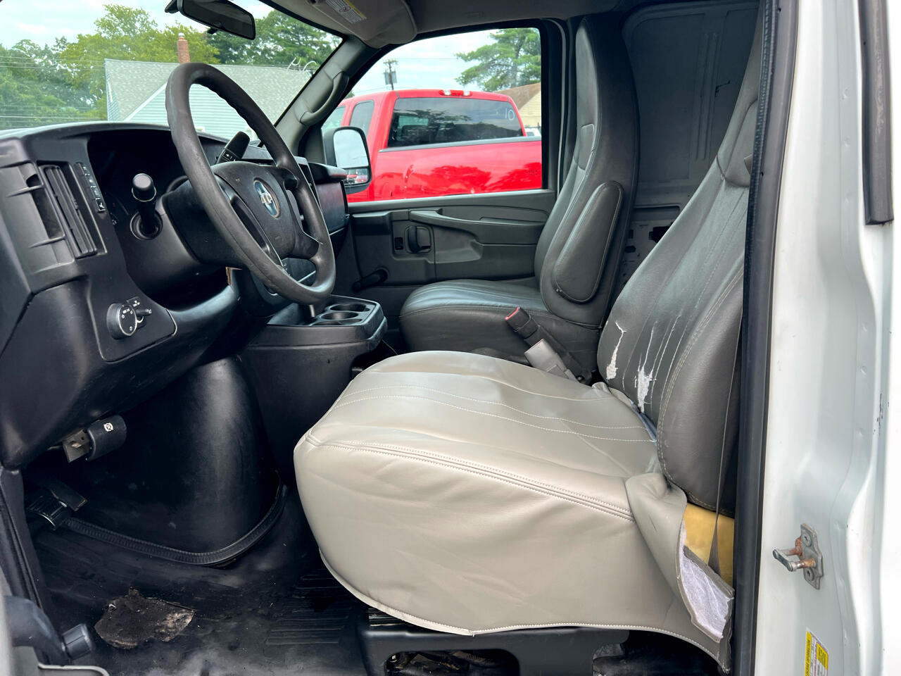 Chevrolet Express 2500 Cargo Extended 2011 Chevrolet Express 2500 Cargo Extended 2011