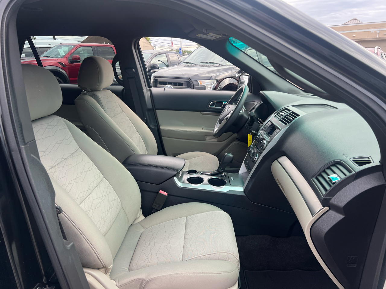 Ford Explorer Base FWD 2013 Ford Explorer Base FWD 2013