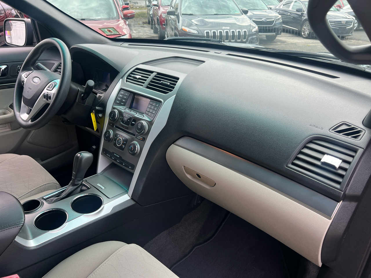 Ford Explorer Base FWD 2013 Ford Explorer Base FWD 2013