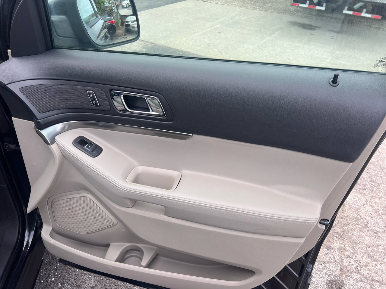 Ford Explorer Base FWD 2013 Ford Explorer Base FWD 2013