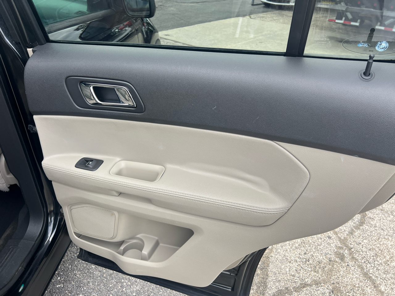 Ford Explorer Base FWD 2013 Ford Explorer Base FWD 2013
