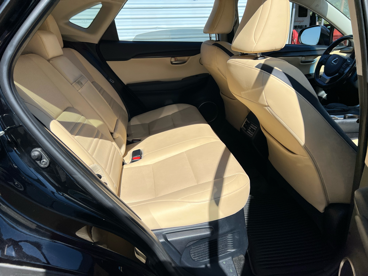 2016 Lexus NX 200t AWD photo 6