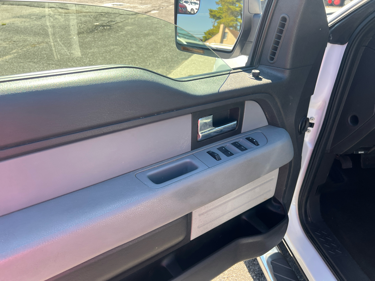 Ford F-150 4WD SuperCrew 157" XLT 2014 Ford F-150 4WD SuperCrew 157" XLT 2014