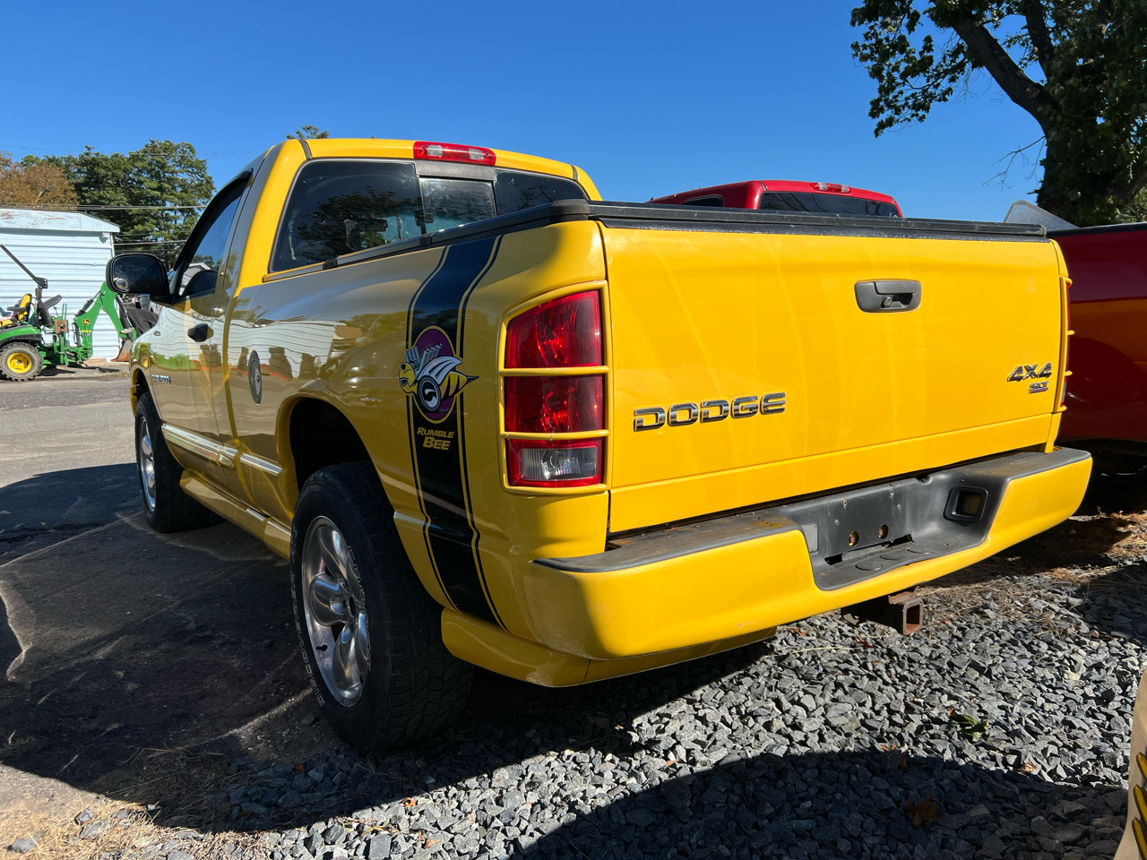 Dodge Ram 1500 2dr Reg Cab 120.5 4WD SLT 2004 Dodge Ram 1500 2dr Reg Cab 120.5 4WD SLT 2004