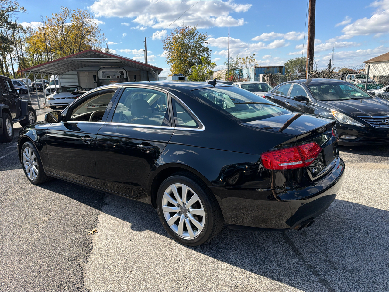 Audi A4 2.0T Sedan quattro Tiptronic 2010 Audi A4 2.0T Sedan quattro Tiptronic 2010