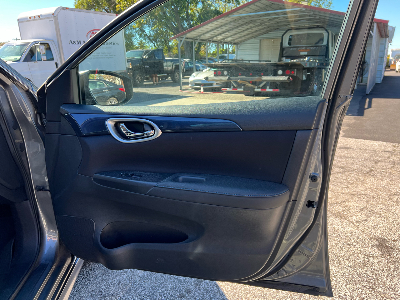 Nissan Sentra 4dr Sdn 1.8 S Auto SULEV 2017 Nissan Sentra 4dr Sdn 1.8 S Auto SULEV 2017
