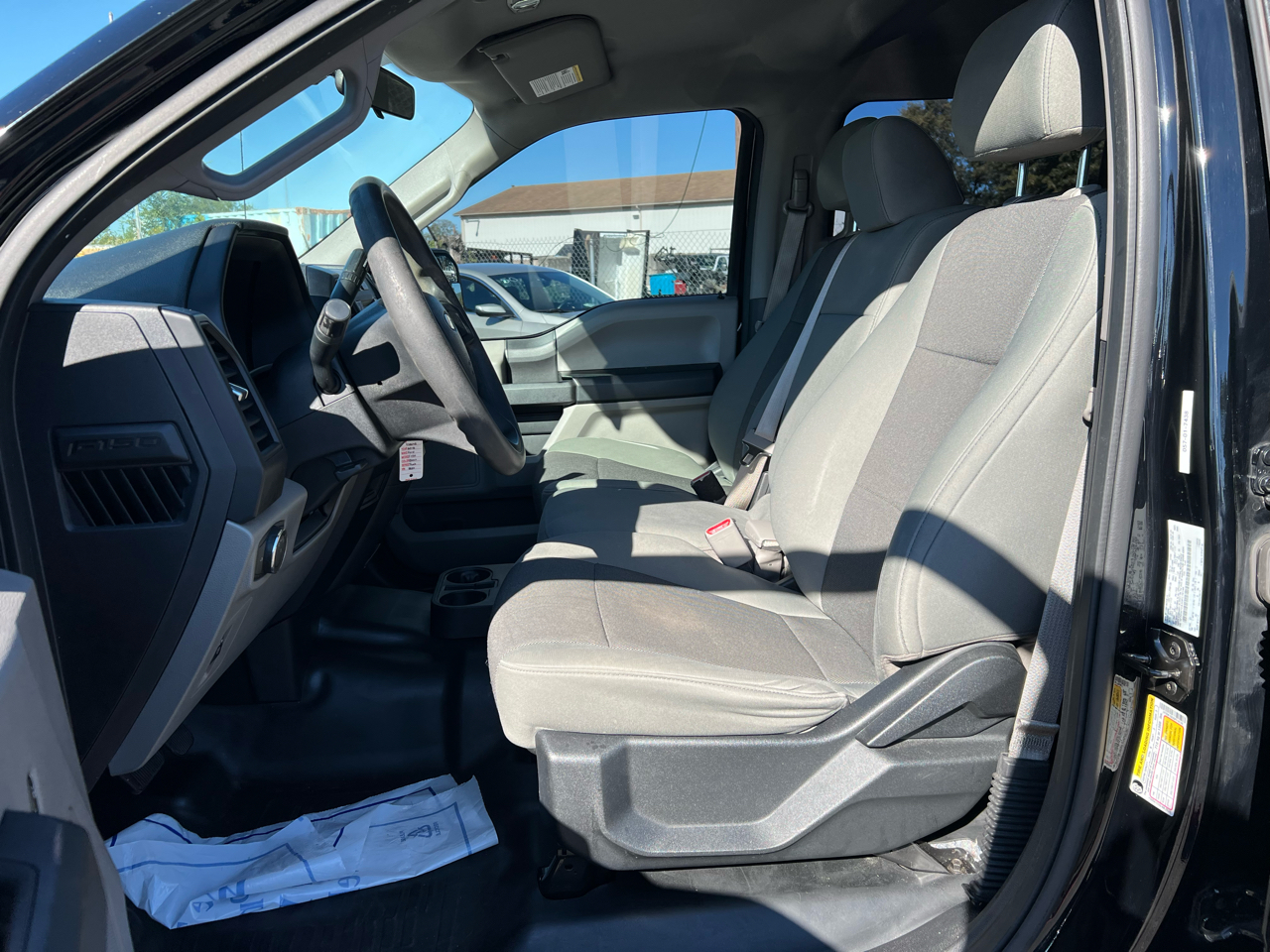 Ford F-150 4WD SuperCrew 139" XL 2016 Ford F-150 4WD SuperCrew 139" XL 2016