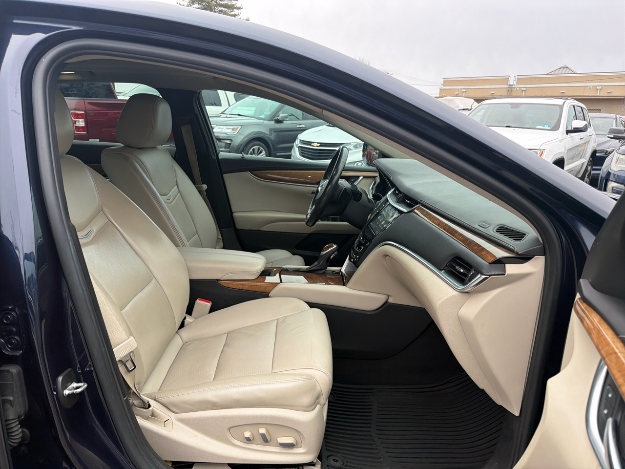 Cadillac XTS Luxury FWD 2018