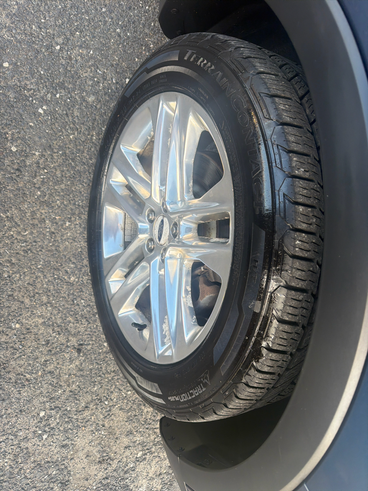 Ford Explorer XLT FWD 2016