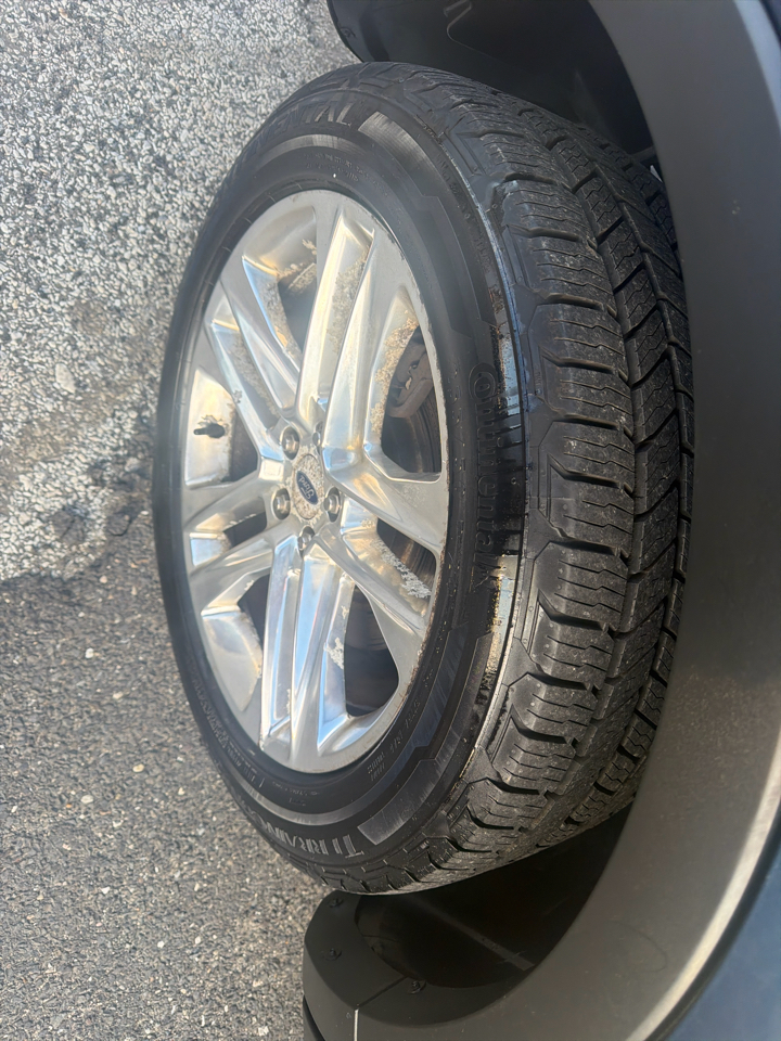 Ford Explorer XLT FWD 2016