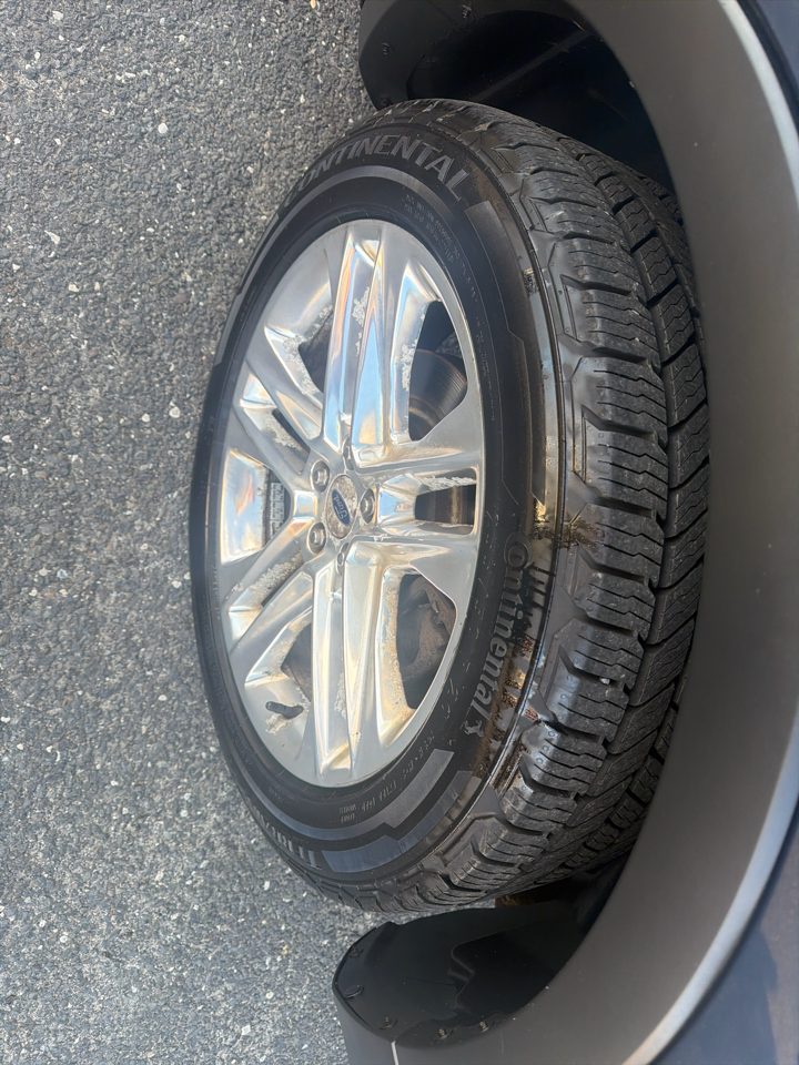 Ford Explorer XLT FWD 2016